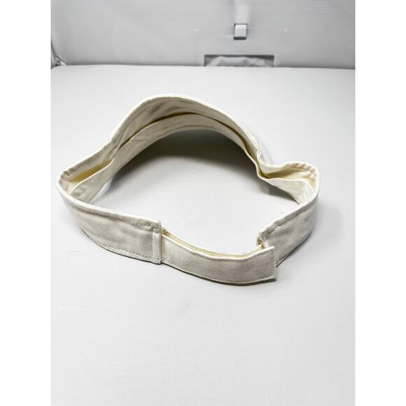 Heart Cross Crown White Visor Pre-Owned in great condition - Picture 4 of 5